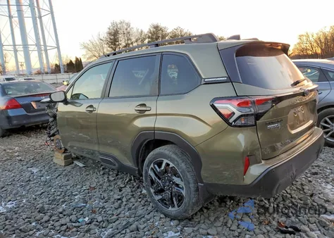 2025 Subaru Forester Limited z USA, uszkodzony, nr VIN JF2SLDRC5SH478103